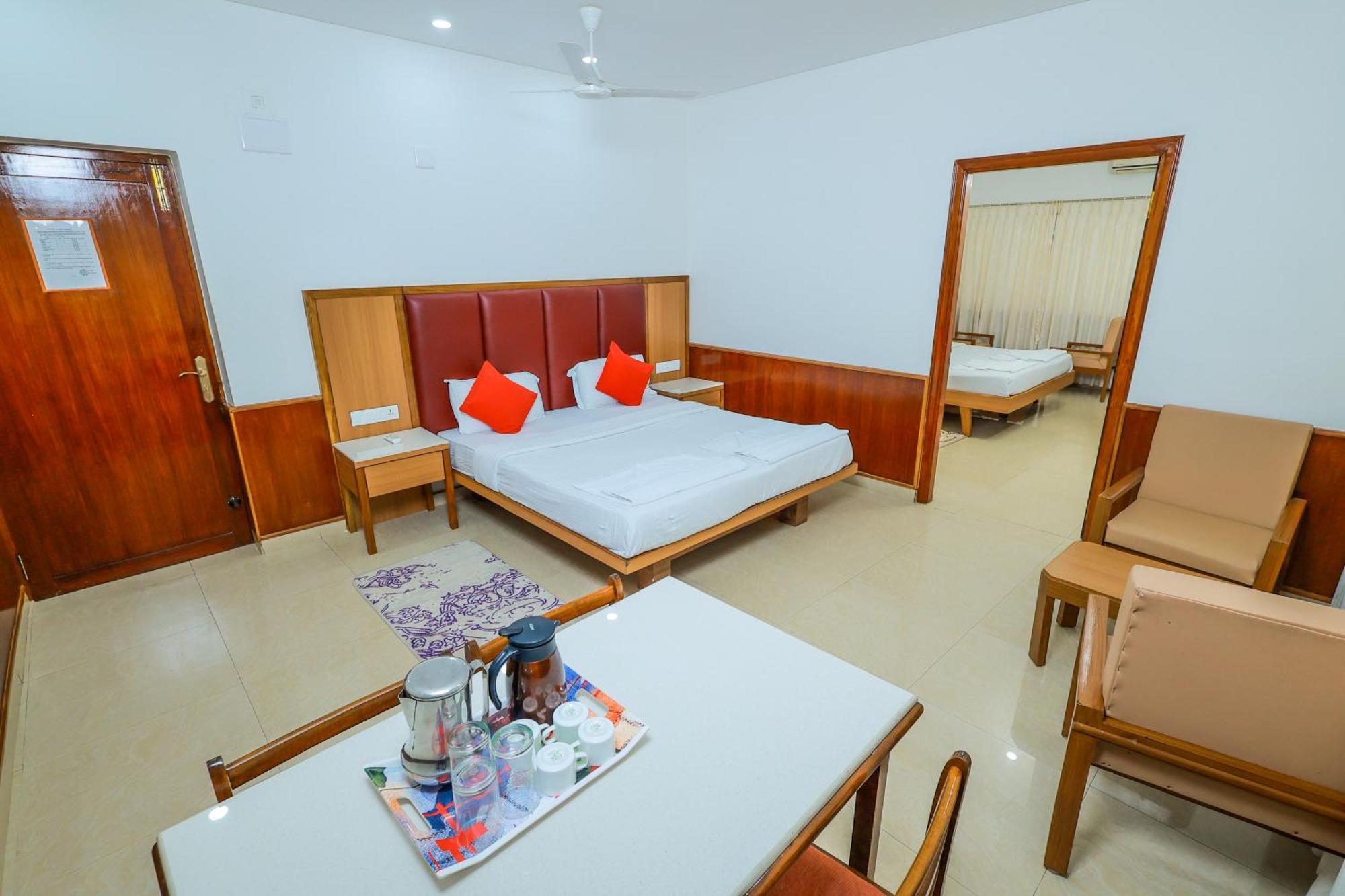 Hotel Janardana Удипи Экстерьер фото