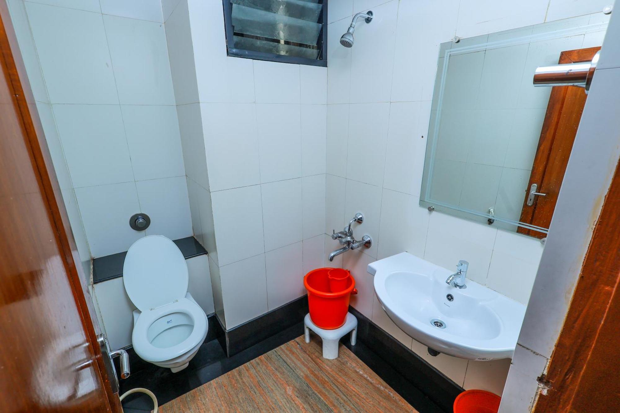 Hotel Janardana Удипи Экстерьер фото